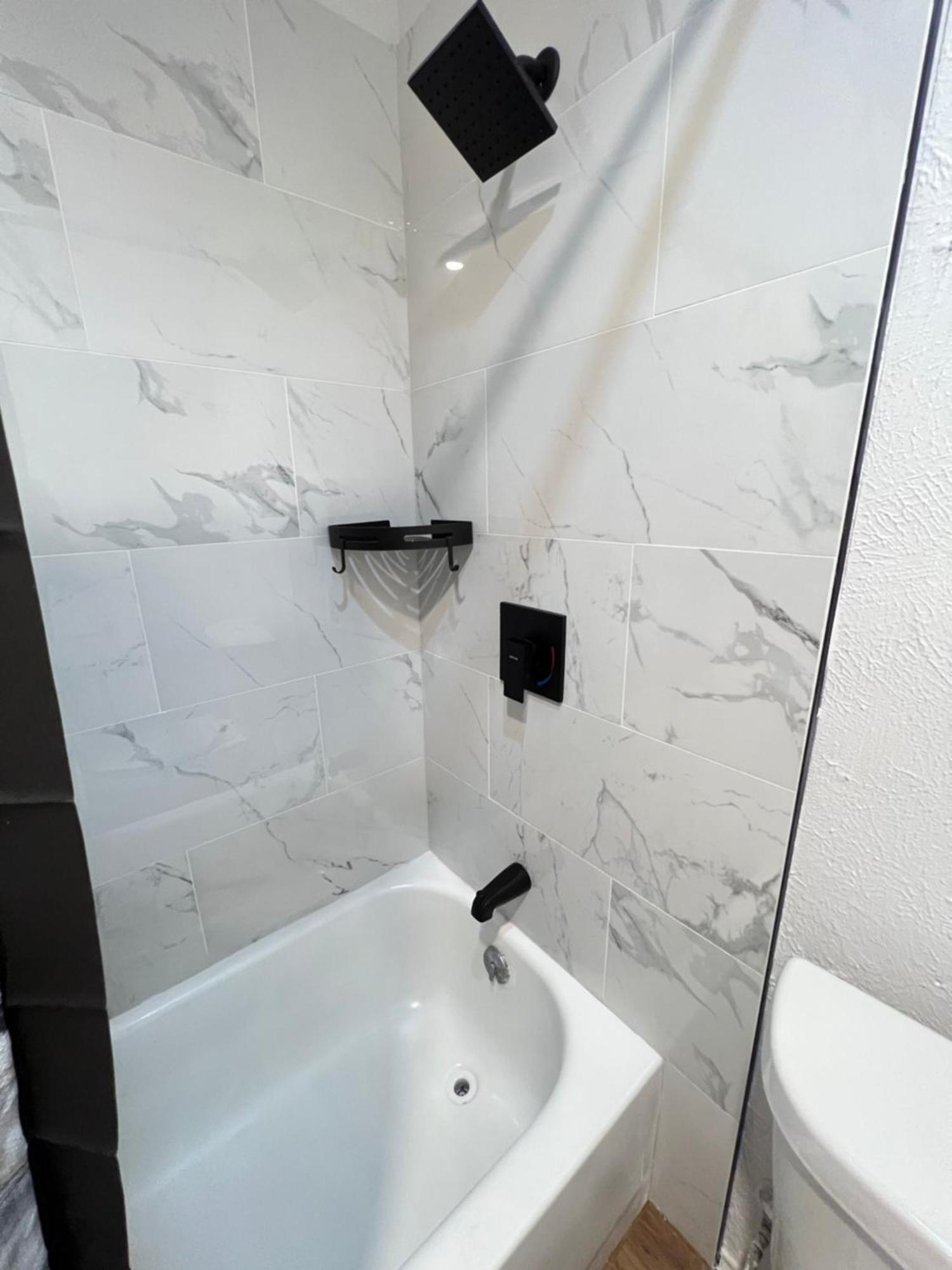 Appartamento Sleek Luxe Gem Downtown 2bd 2ba *