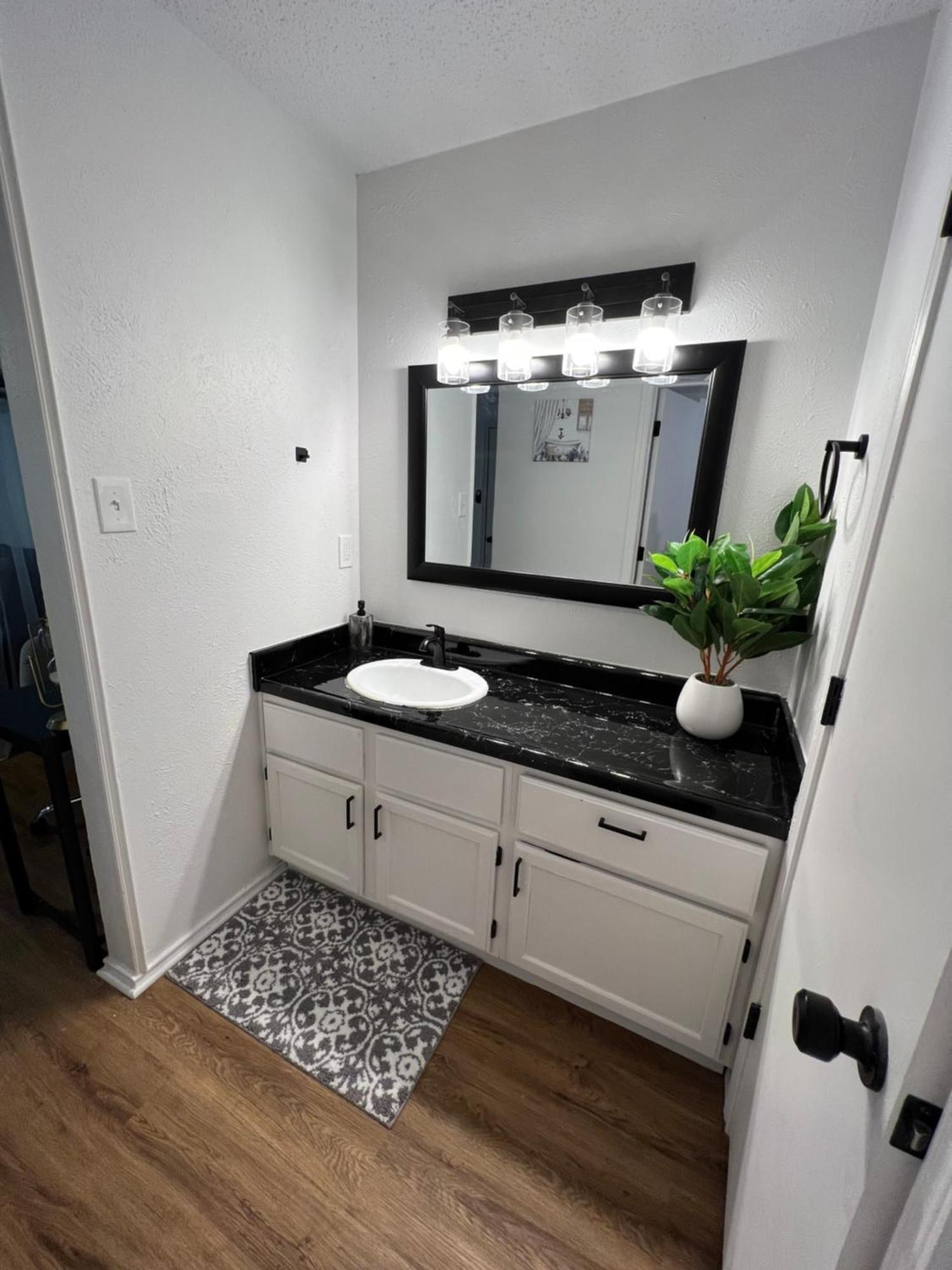 Appartamento Sleek Luxe Gem Downtown 2bd 2ba *