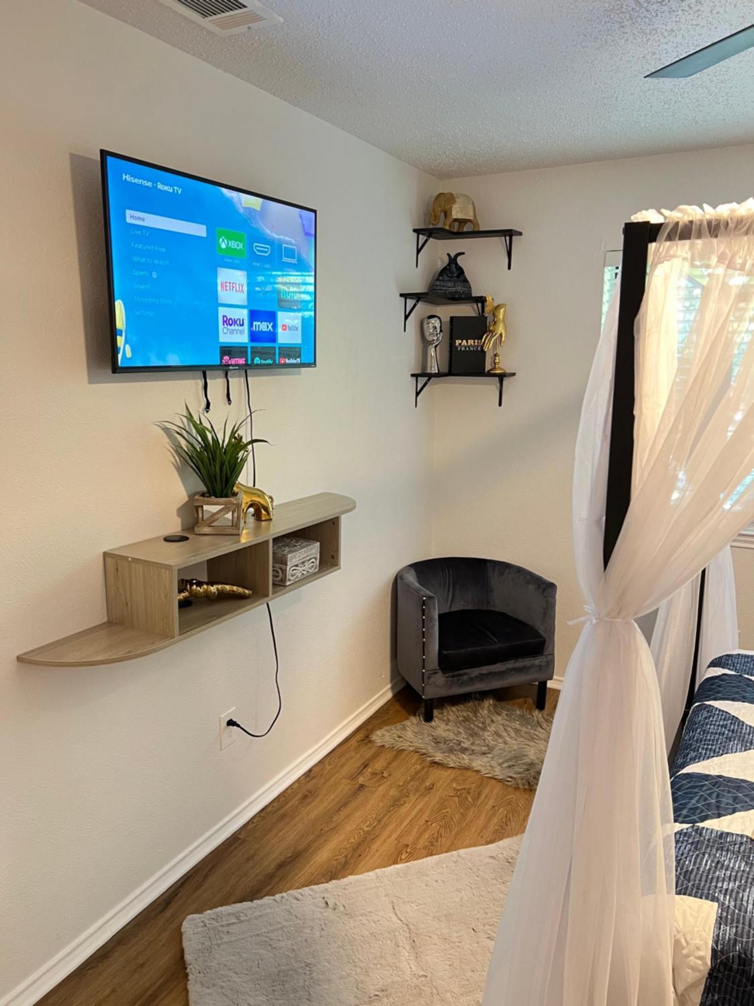 Sleek Luxe Gem Downtown 2bd 2ba Appartamento